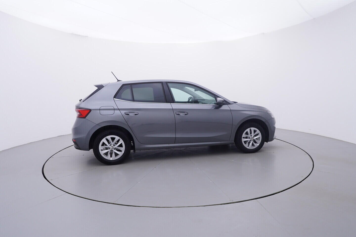 OV190V11090_15.webp_FABIA Top Selection 1.0 TSI 85 kW automat, DPH