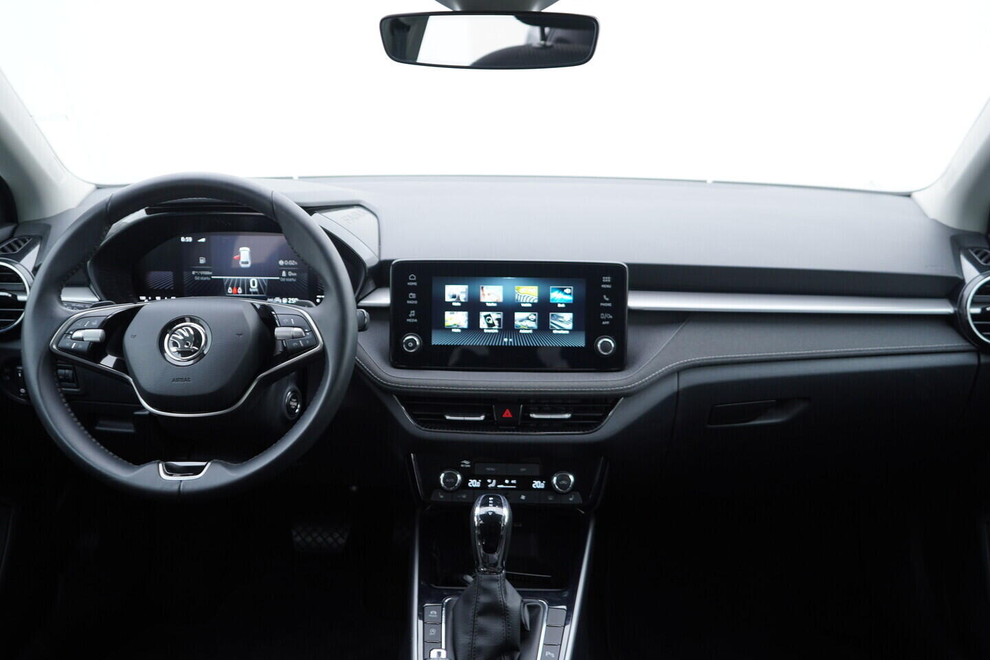 OV190V11090_25.webp_FABIA Top Selection 1.0 TSI 85 kW automat, DPH