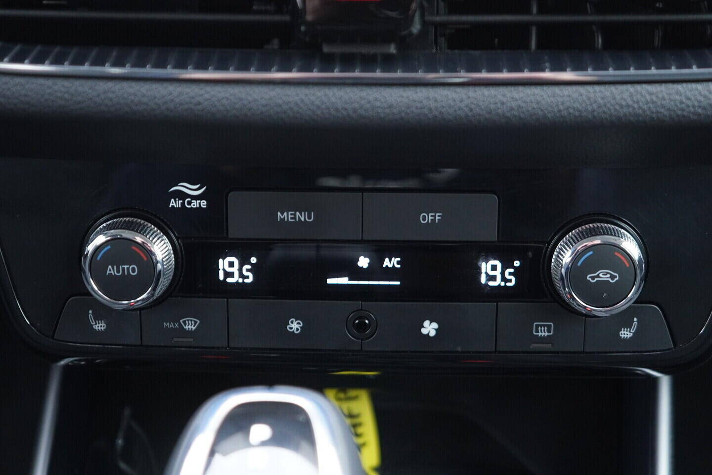 OV190V11091_32.webp_FABIA Selection 1.0 TSI 85 kW automat, DPH