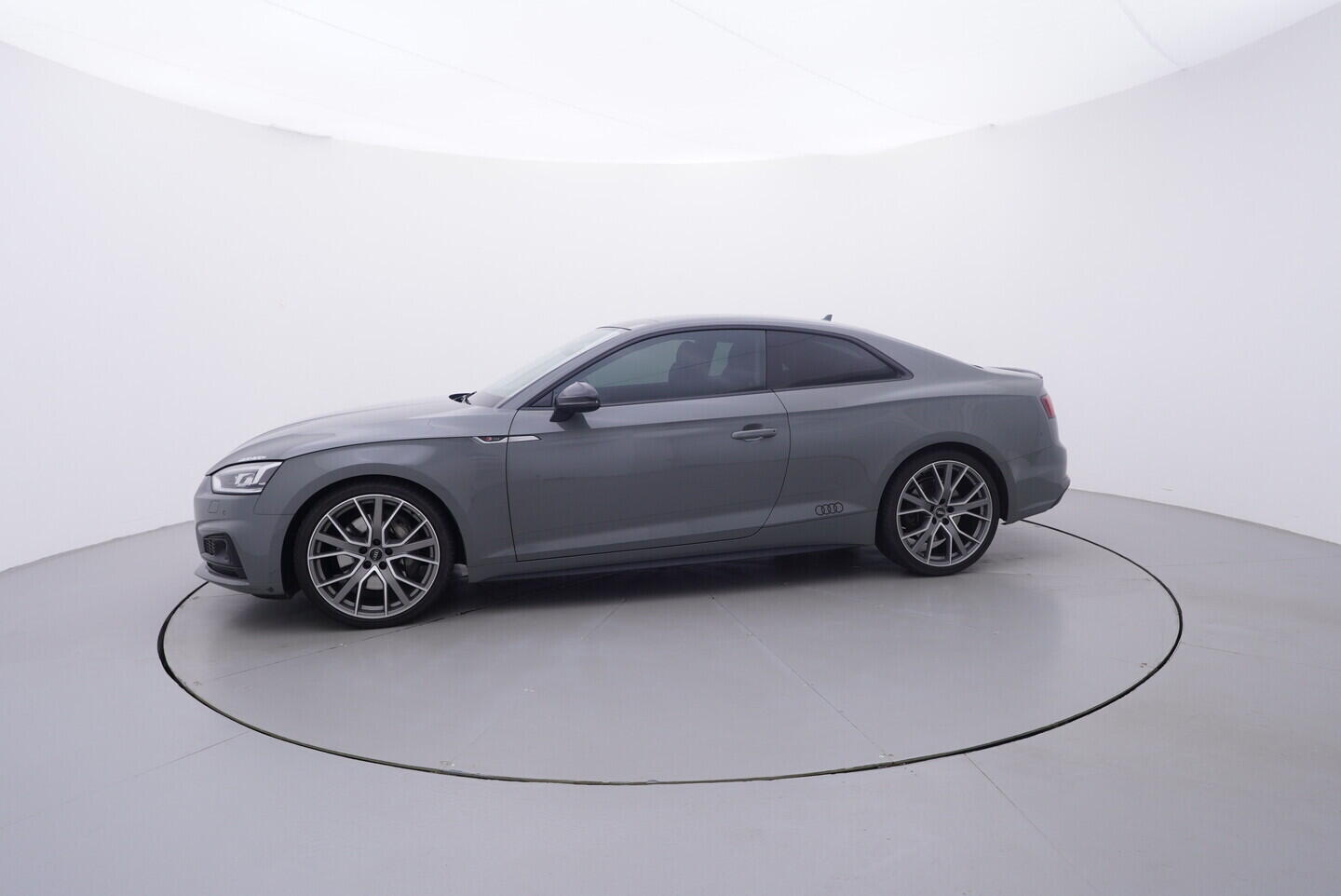 OV190V11093_11.webp_A5 S-Line 3.0 TDI 210 kW automat, DPH