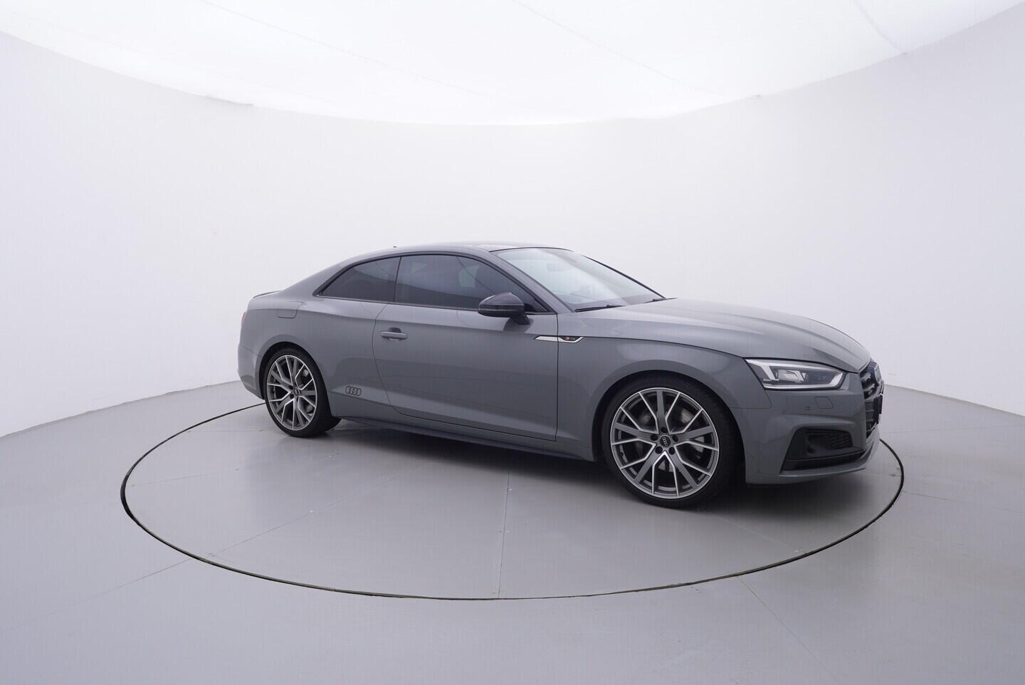 OV190V11093_16.webp_A5 S-Line 3.0 TDI 210 kW automat, DPH