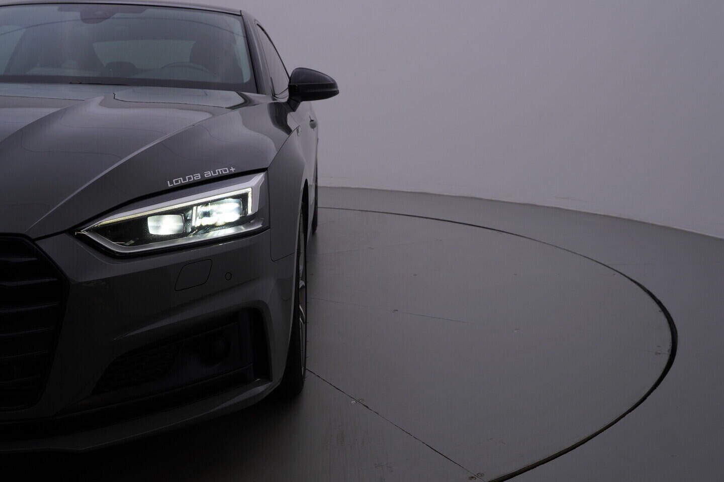 OV190V11093_43.webp_A5 S-Line 3.0 TDI 210 kW automat, DPH