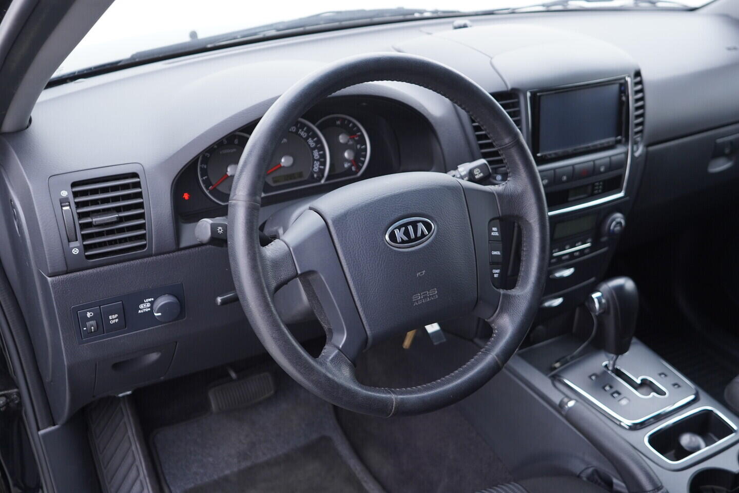 OV190V11094_23.webp_SORENTO  2.5 CRDi 125 kW automat