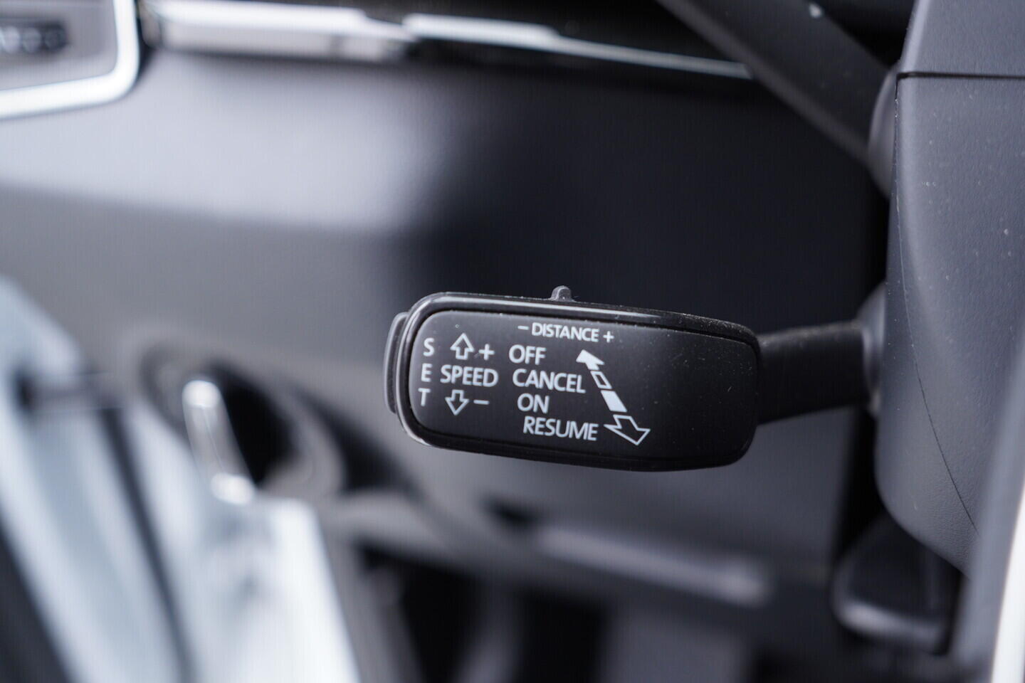 OV190V11097_25.webp_KAROQ Selection 1.5 TSI 110 kW automat, DPH