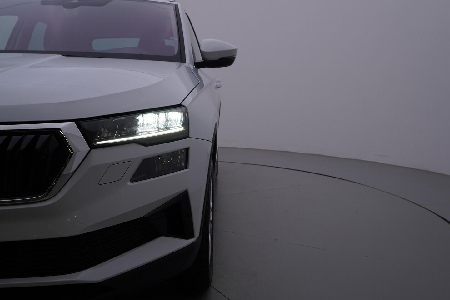 OV190V11097_44.webp_KAROQ Selection 1.5 TSI 110 kW automat, DPH