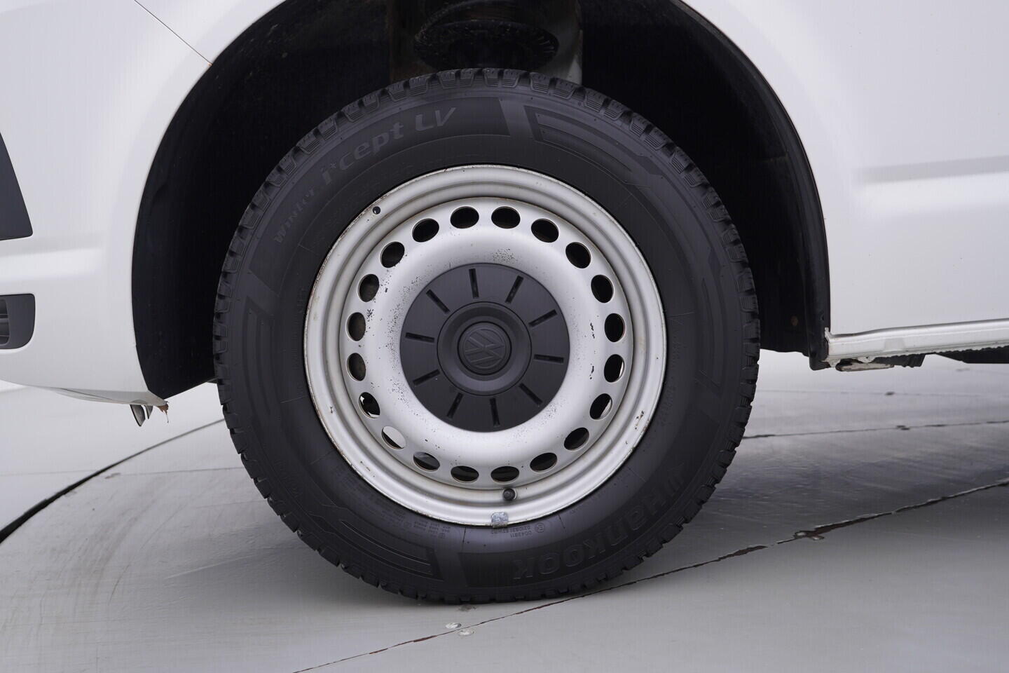 OV190V11101_39.webp_TRANSPORTER KOMBI  2.0 TDI 110 kW manuál, DPH