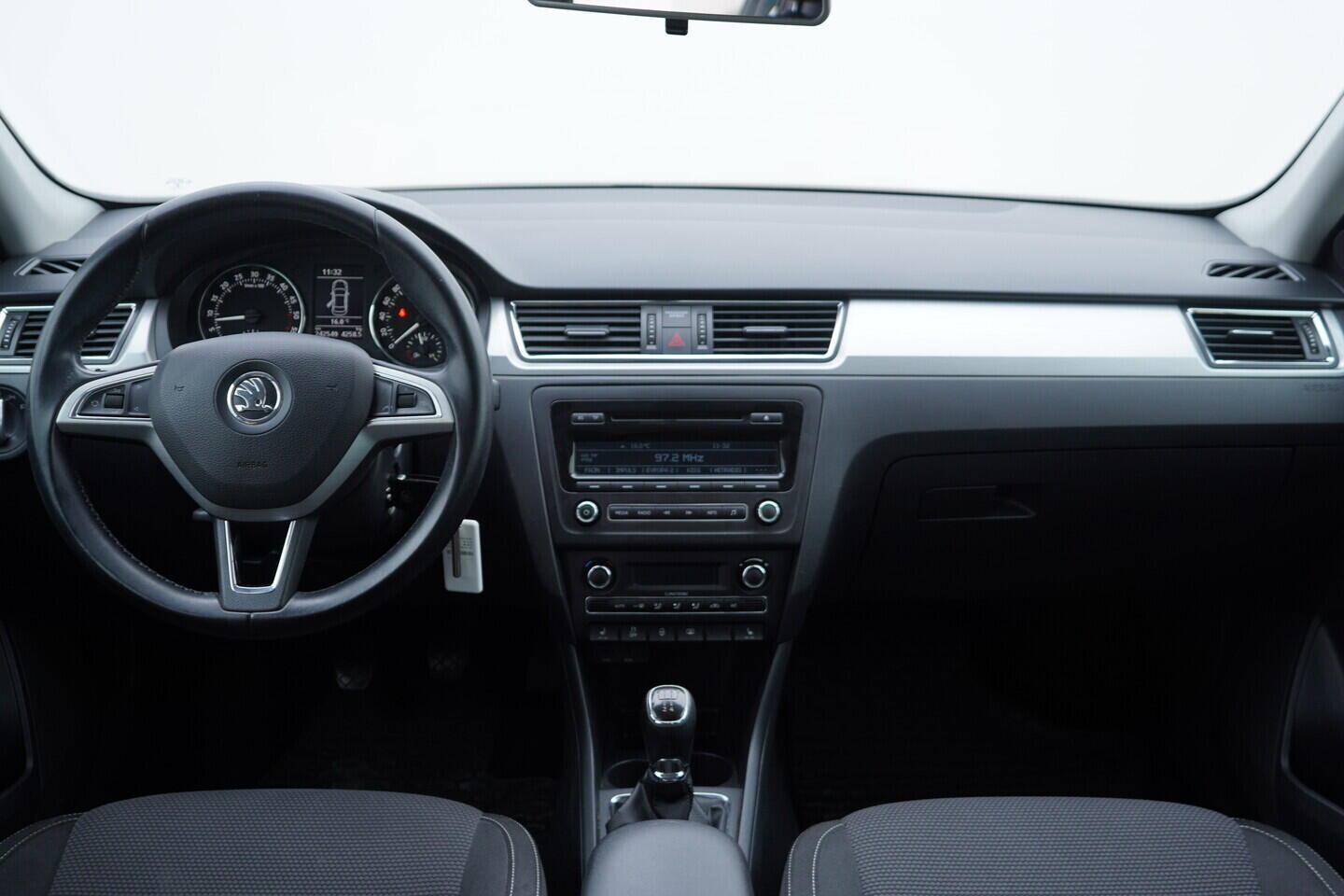 OV190V11105_26.webp_RAPID  1.6 TDI 77 kW manuál