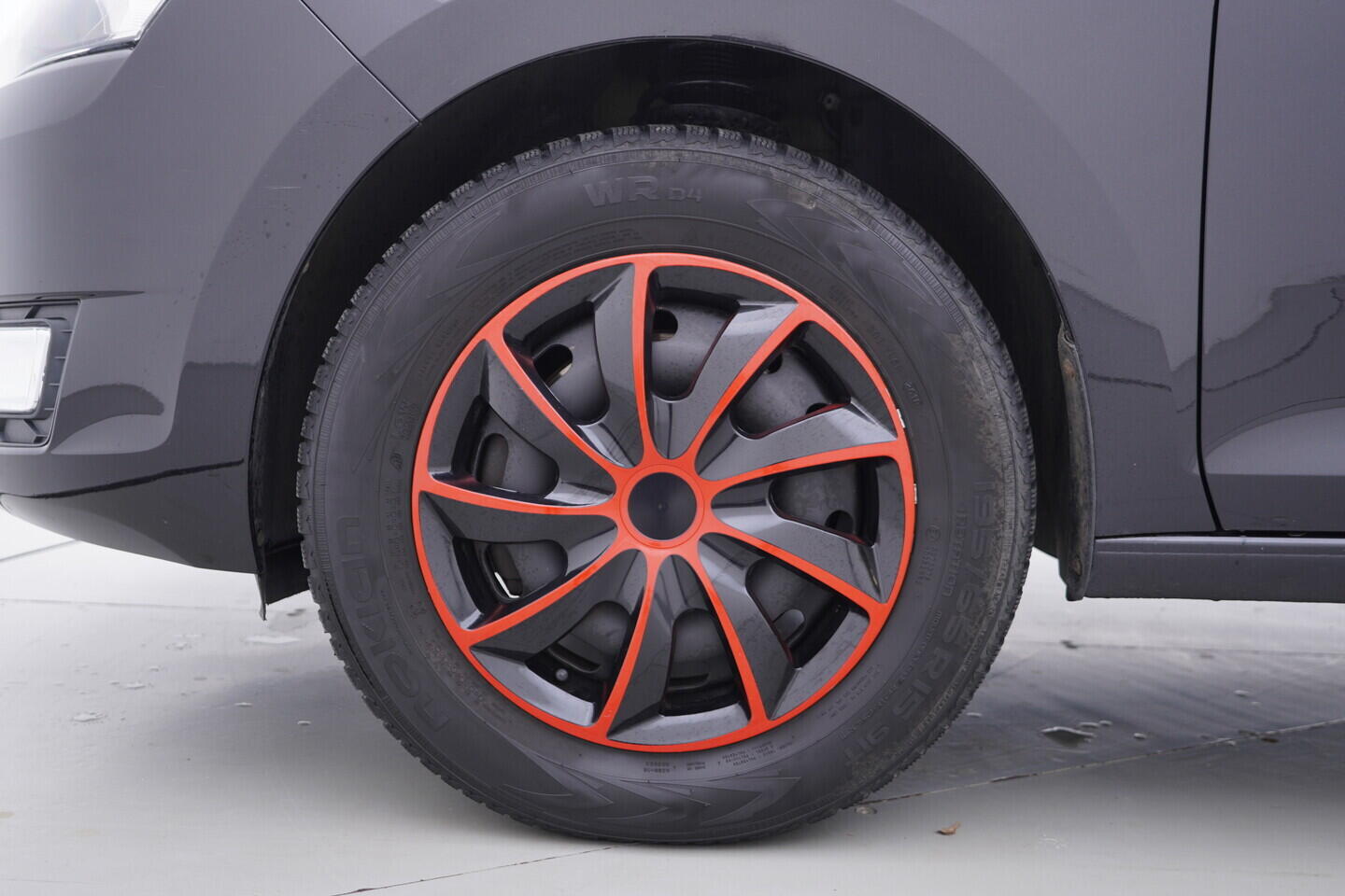 OV190V11105_34.webp_RAPID  1.6 TDI 77 kW manuál