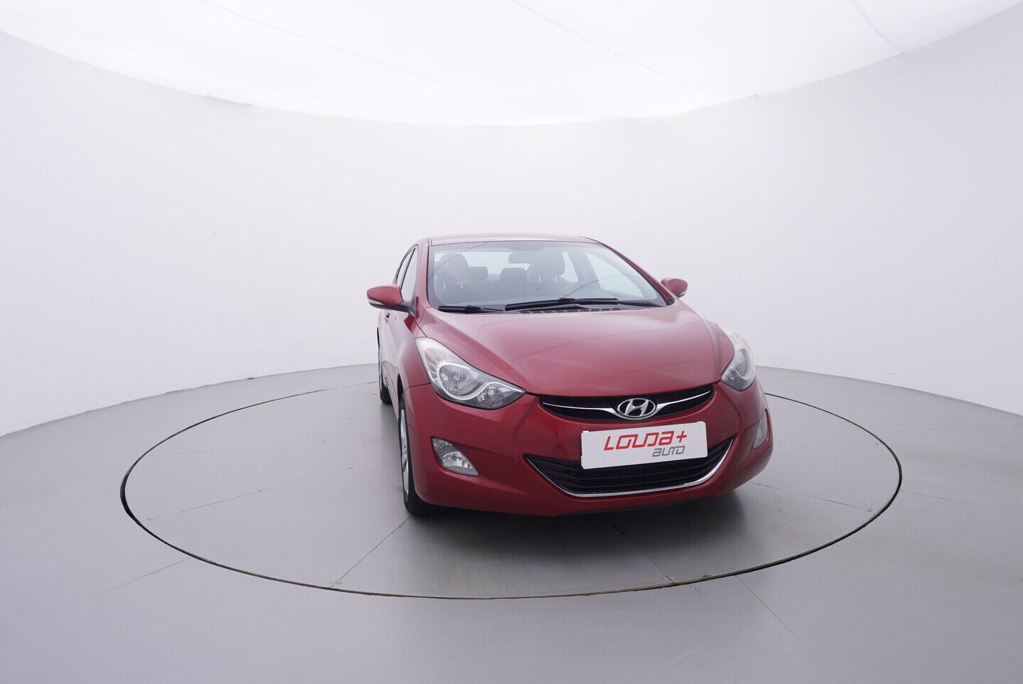 OV190V11106_17.webp_ELANTRA  1.6 T-GDI 97 kW manuál