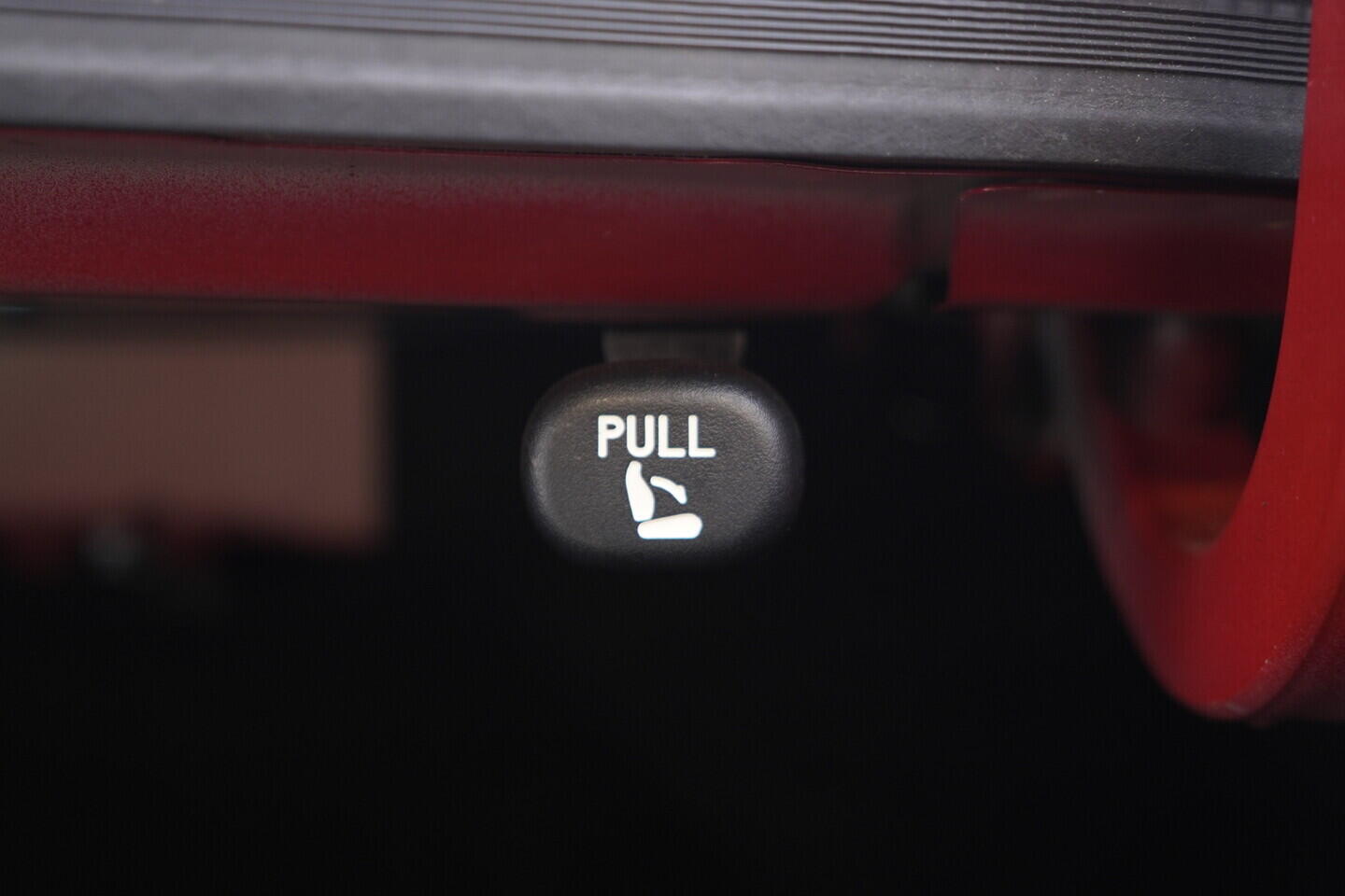 OV190V11106_33.webp_ELANTRA  1.6 T-GDI 97 kW manuál