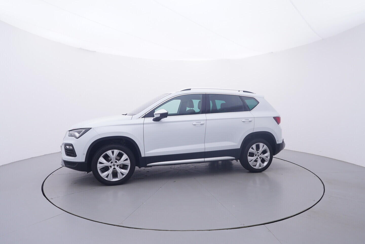 OV190V11109_11.webp_SEAT ATECA Xperience 1.5 TSI 110 kW automat