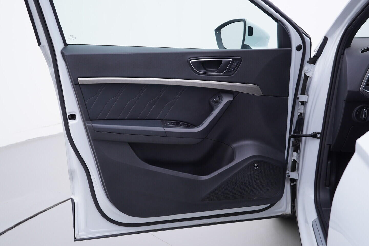 OV190V11109_19.webp_SEAT ATECA Xperience 1.5 TSI 110 kW automat