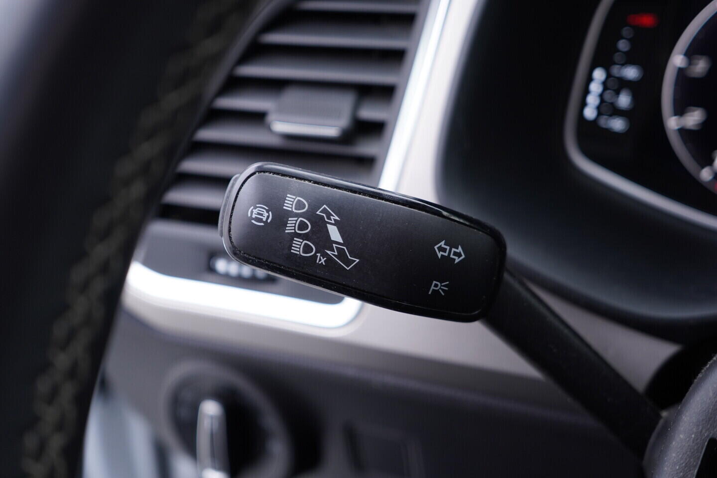 OV190V11109_24.webp_SEAT ATECA Xperience 1.5 TSI 110 kW automat
