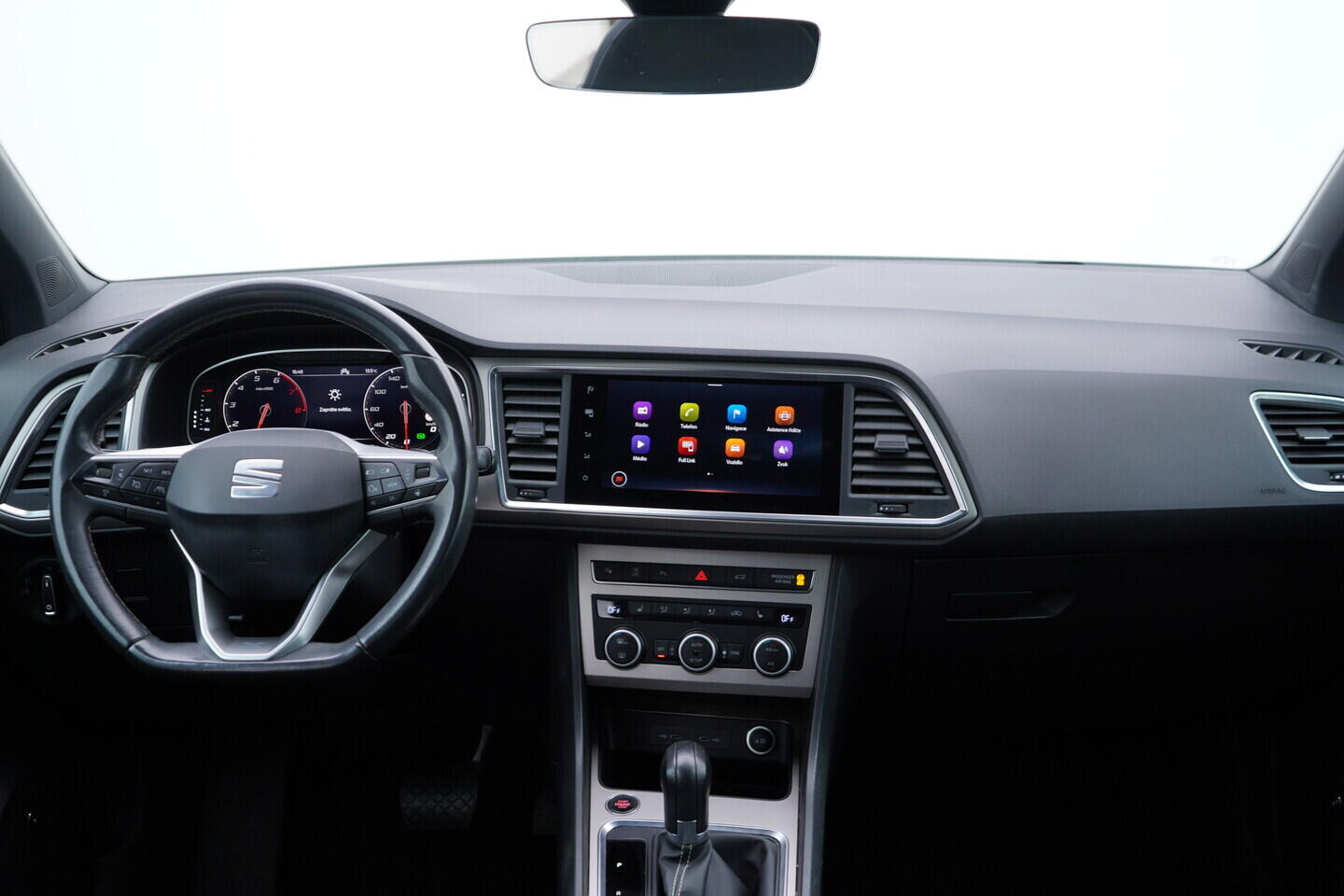OV190V11109_26.webp_SEAT ATECA Xperience 1.5 TSI 110 kW automat