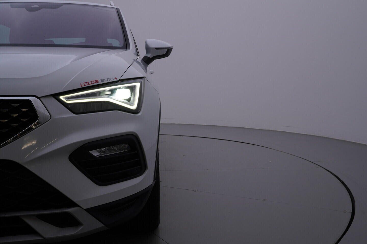 OV190V11109_46.webp_SEAT ATECA Xperience 1.5 TSI 110 kW automat