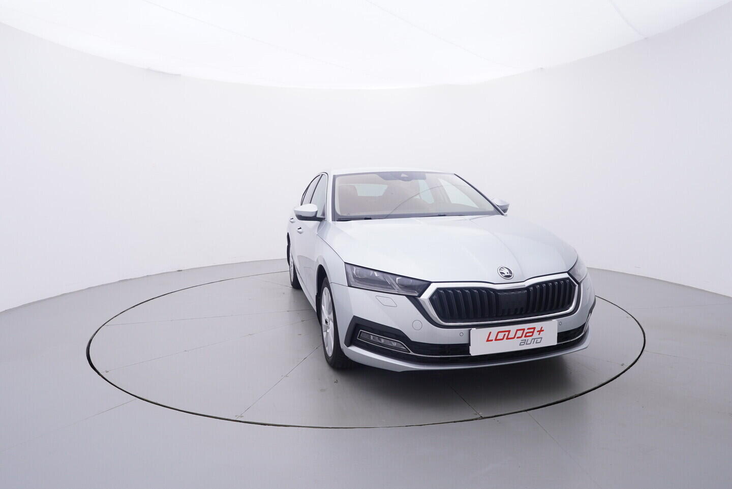 OV190V11110_17.webp_OCTAVIA  1.5 TSI 110 kW automat