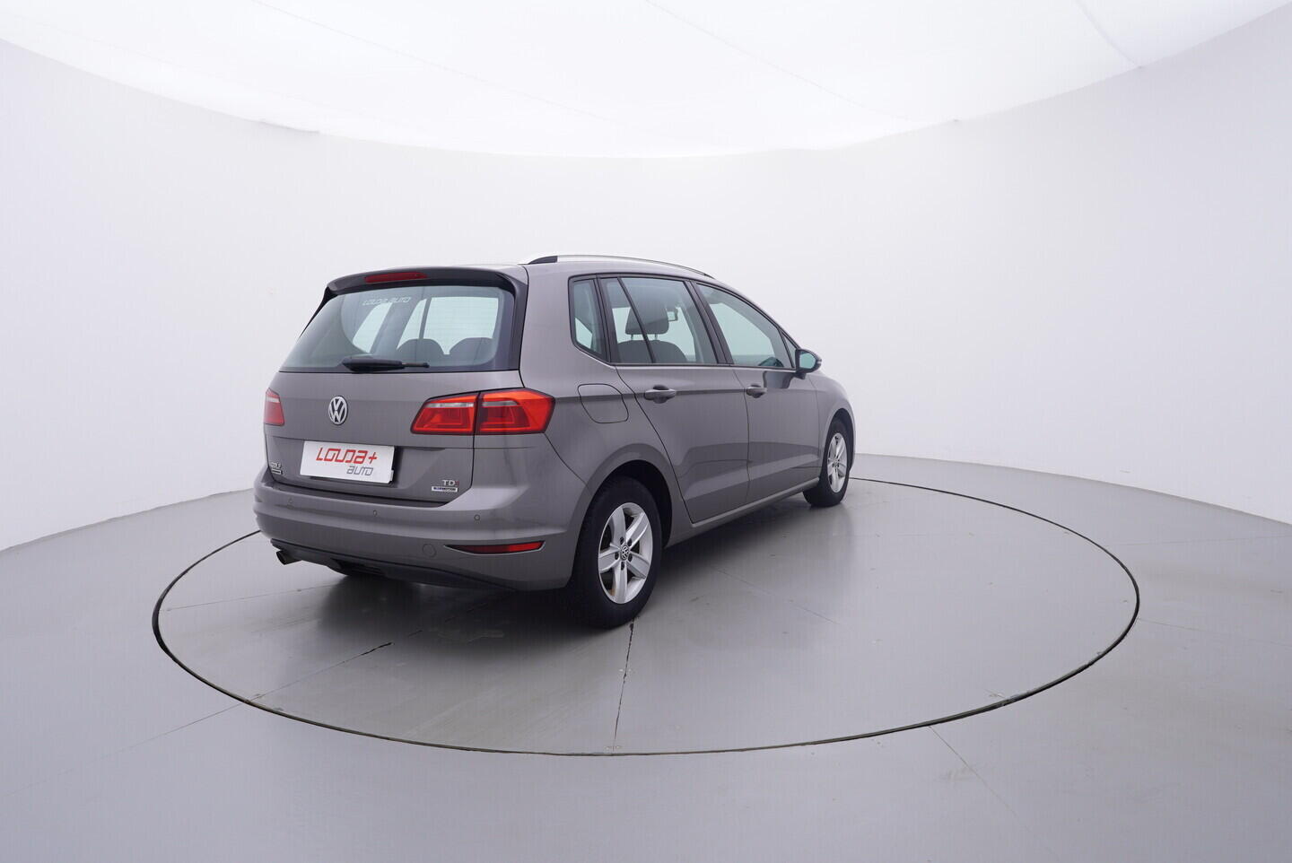 OV190V11111_14.webp_GOLF SPORTSVAN  1.6 TDI 81 kW manuál