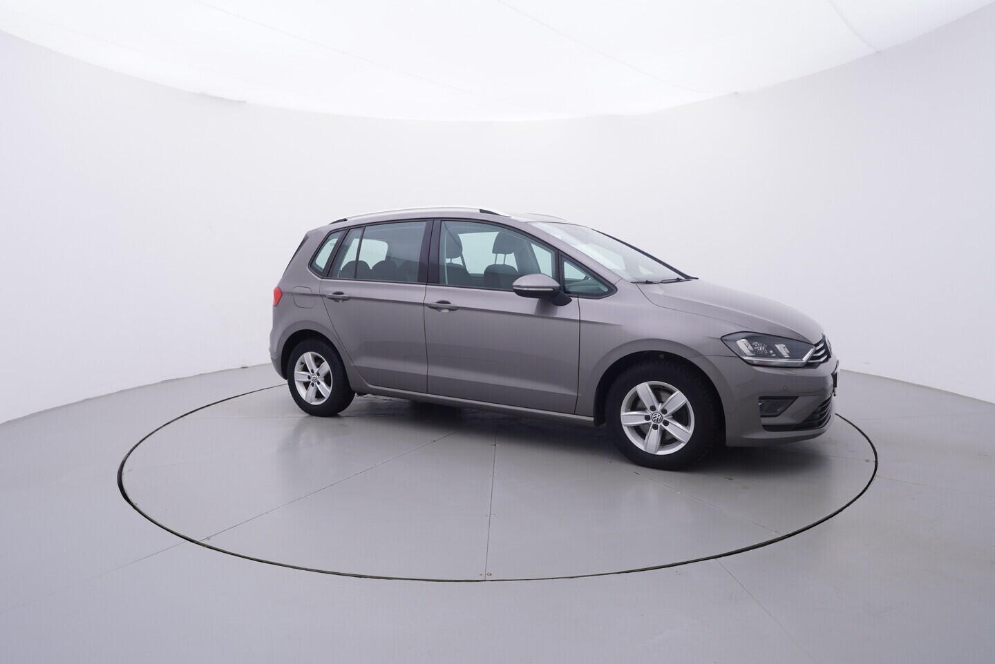 OV190V11111_16.webp_GOLF SPORTSVAN  1.6 TDI 81 kW manuál