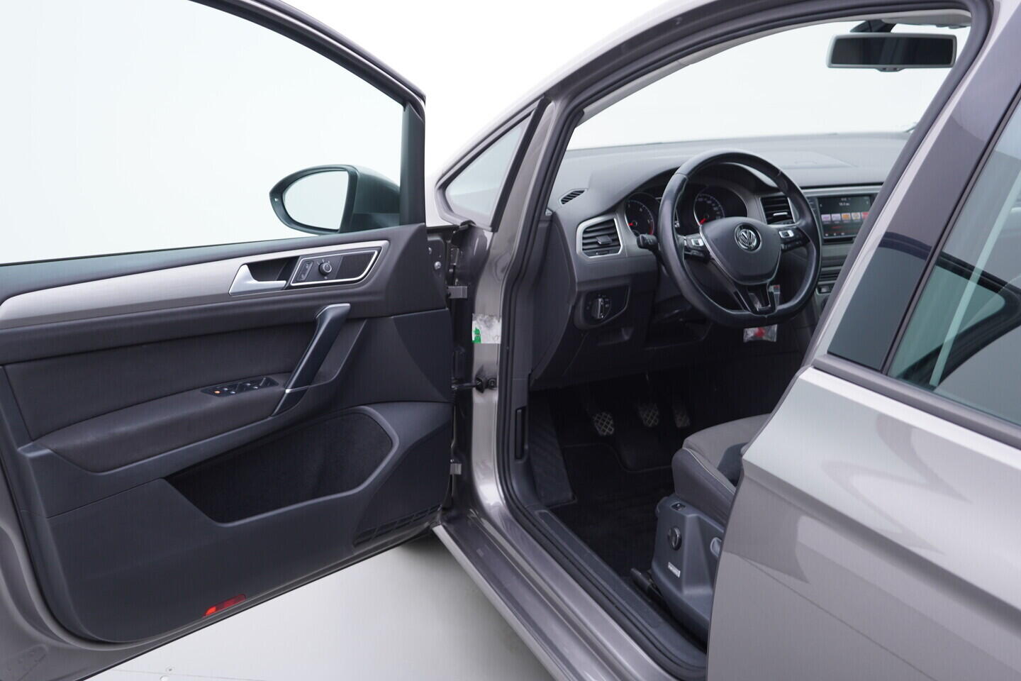 OV190V11111_18.webp_GOLF SPORTSVAN  1.6 TDI 81 kW manuál