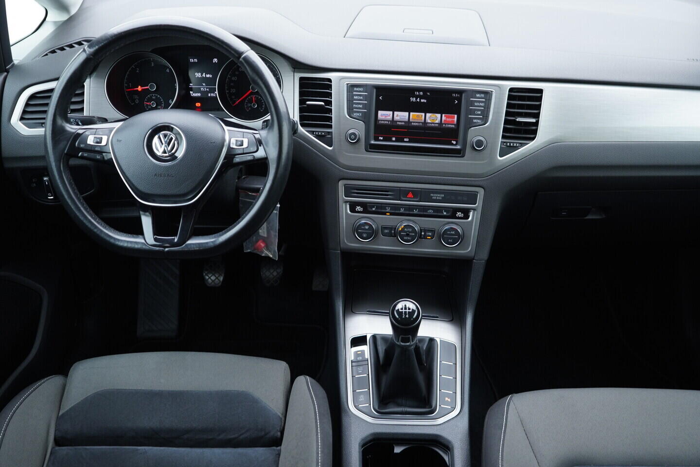 OV190V11111_30.webp_GOLF SPORTSVAN  1.6 TDI 81 kW manuál