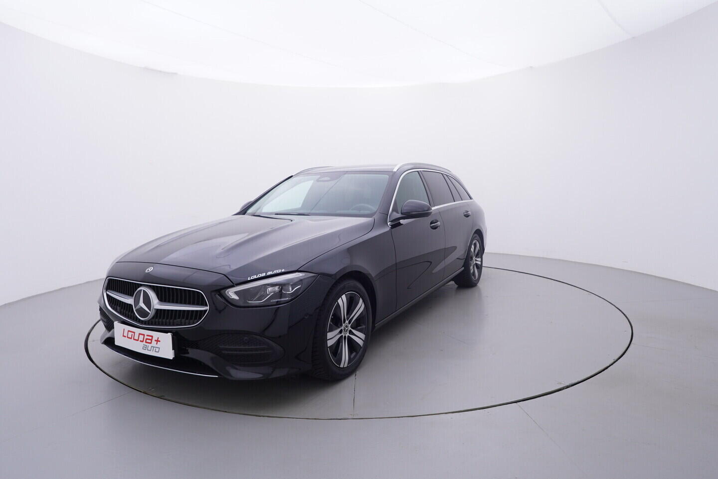 OV190V11116_10.webp_TŘÍDY C C200  . 120 kW automat, DPH