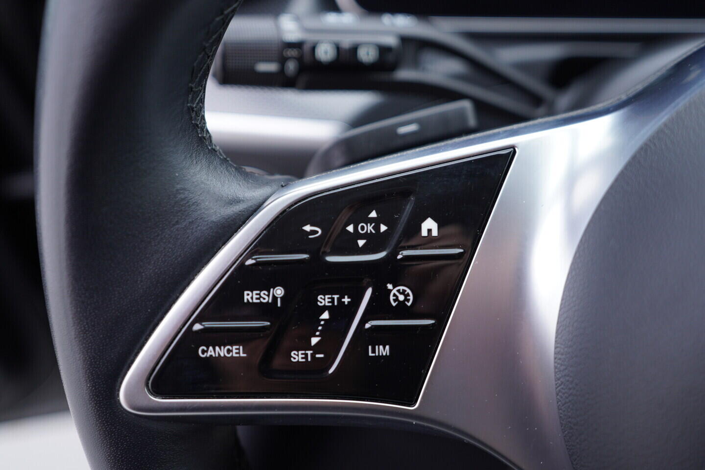 OV190V11116_29.webp_TŘÍDY C C200  . 120 kW automat, DPH