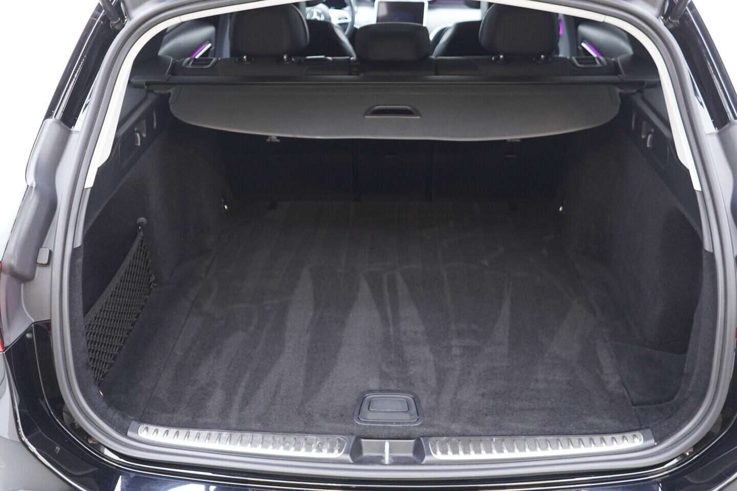 OV190V11116_48.webp_TŘÍDY C C200  . 120 kW automat, DPH