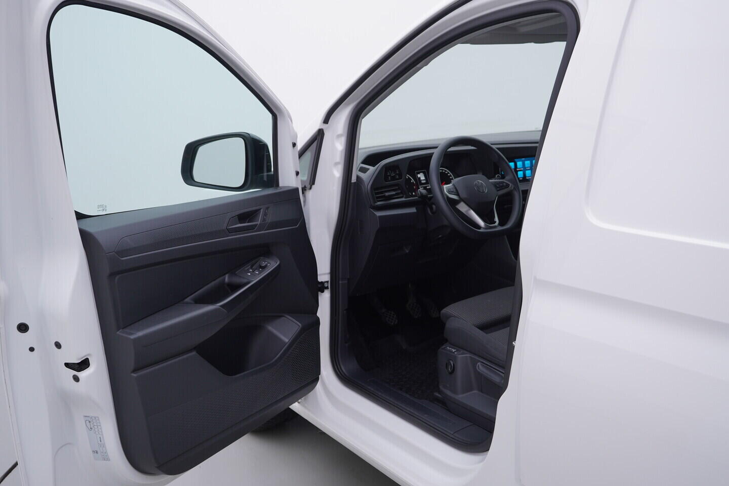 OV190V11117_18.webp_CADDY  1.5 TSI 84 kW manuál, DPH