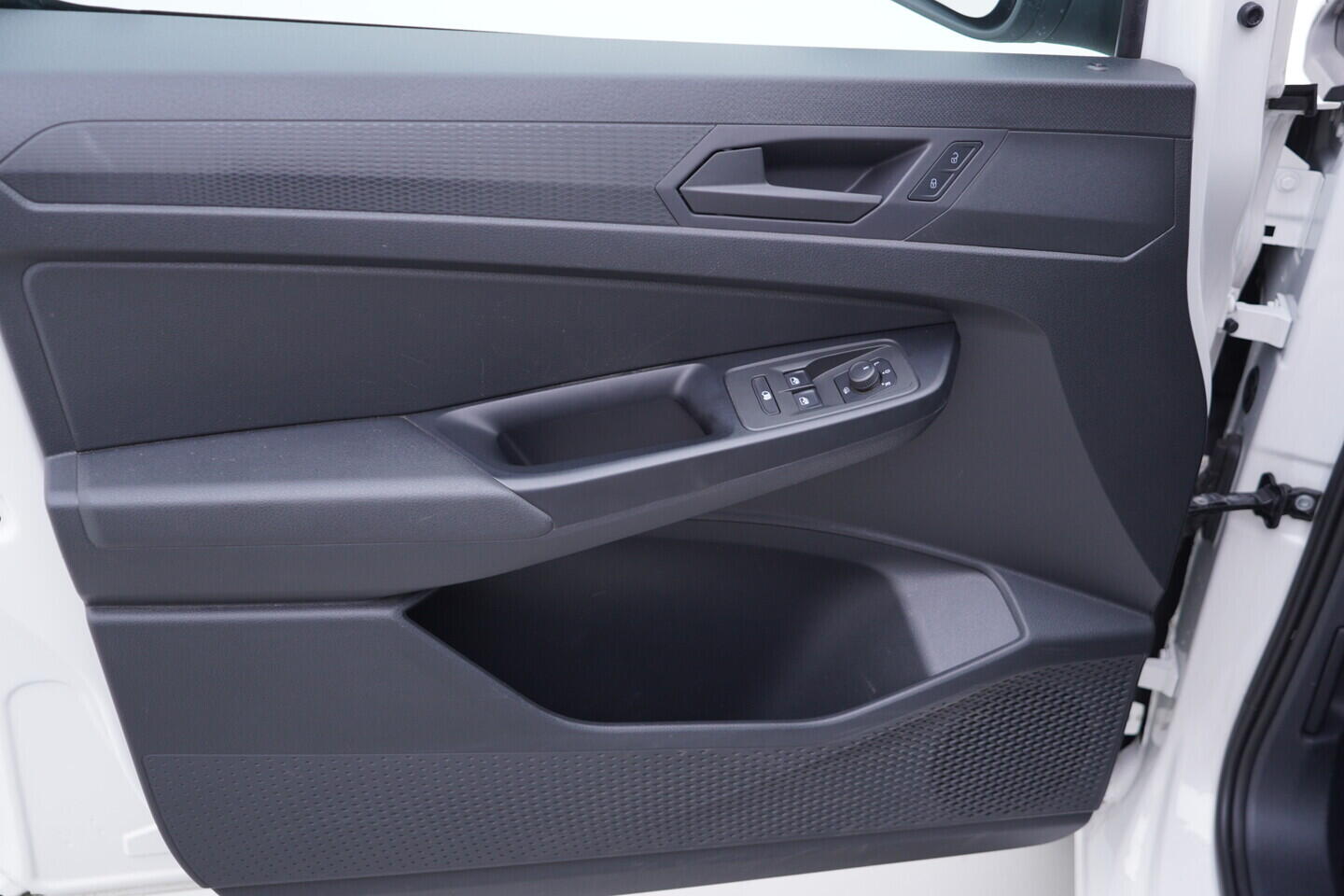 OV190V11117_19.webp_CADDY  1.5 TSI 84 kW manuál, DPH