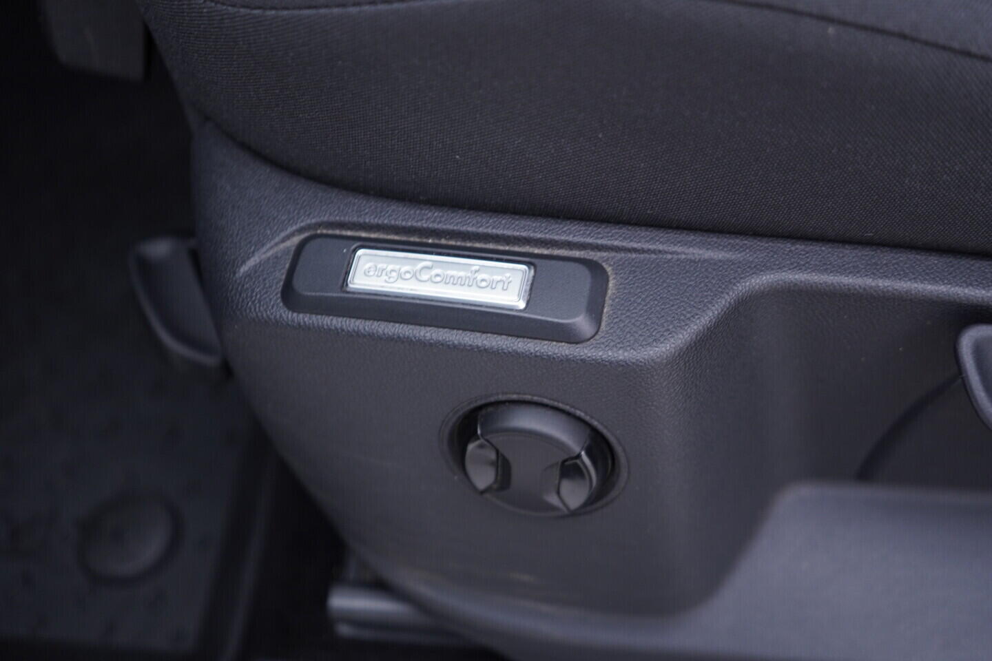 OV190V11117_22.webp_CADDY  1.5 TSI 84 kW manuál, DPH