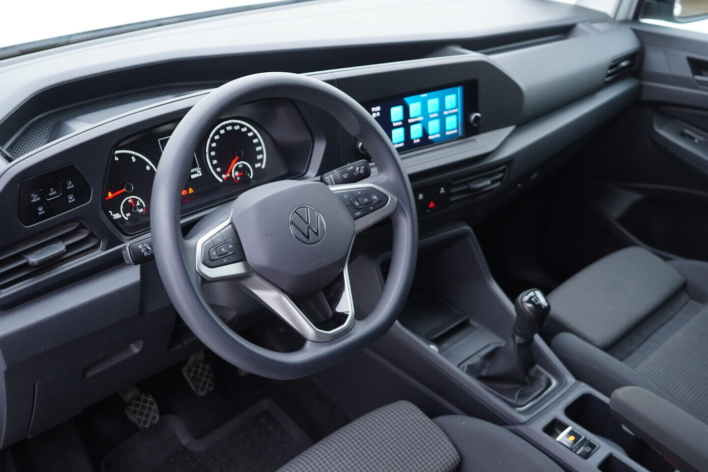 OV190V11117_23.webp_CADDY  1.5 TSI 84 kW manuál, DPH