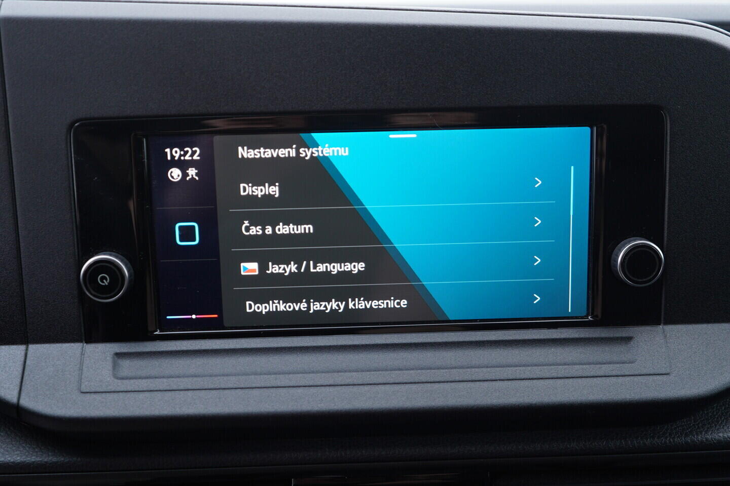 OV190V11117_35.webp_CADDY  1.5 TSI 84 kW manuál, DPH