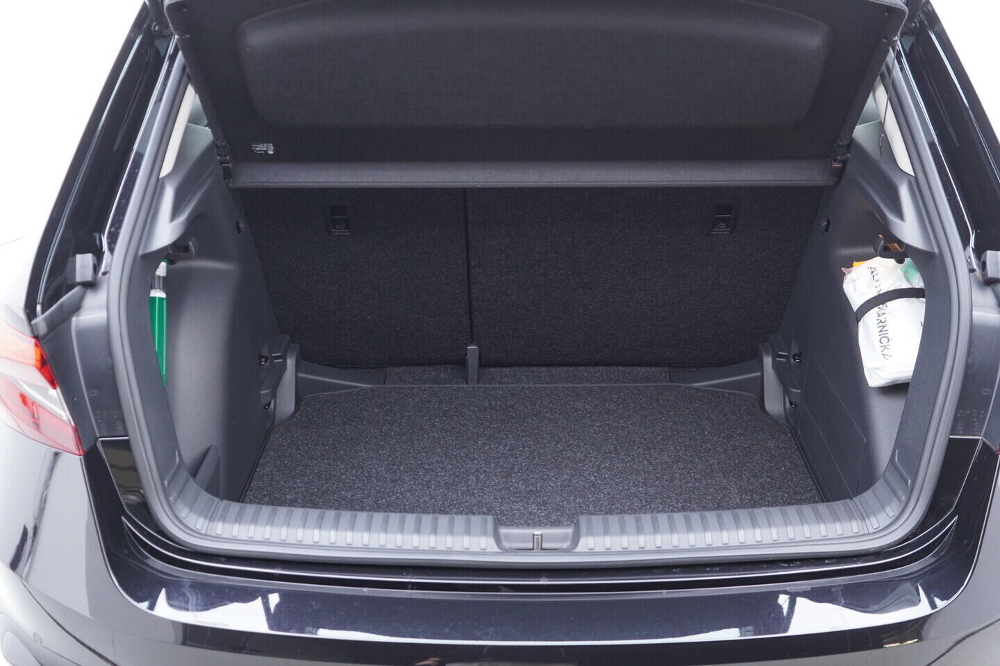 OV190V11118_41.webp_FABIA Selection 1.0 TSI 70 kW manuál, DPH