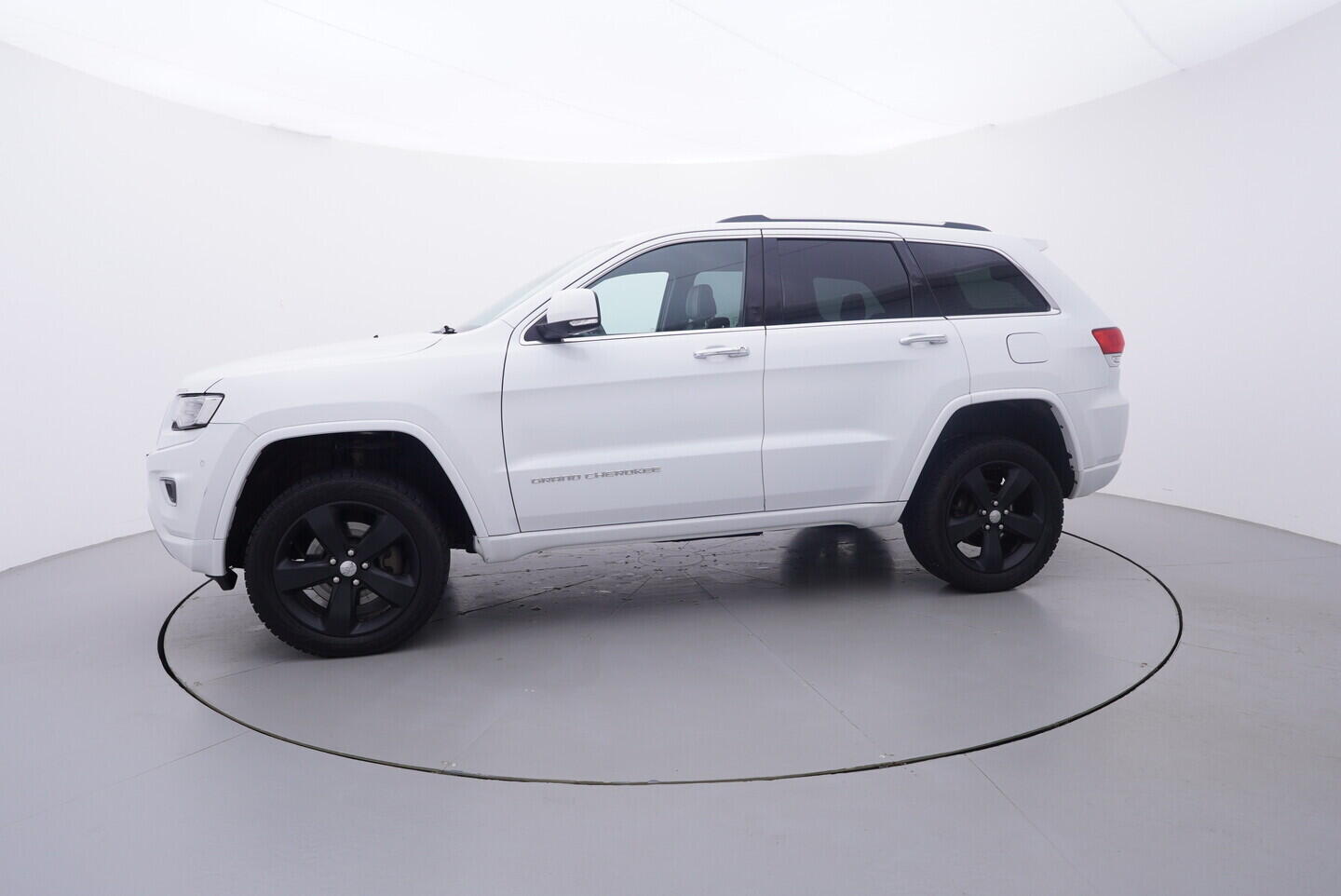 OV190V11119_11.webp_GRAND CHEROKEE  3.0 CRDi 184 kW automat, DPH