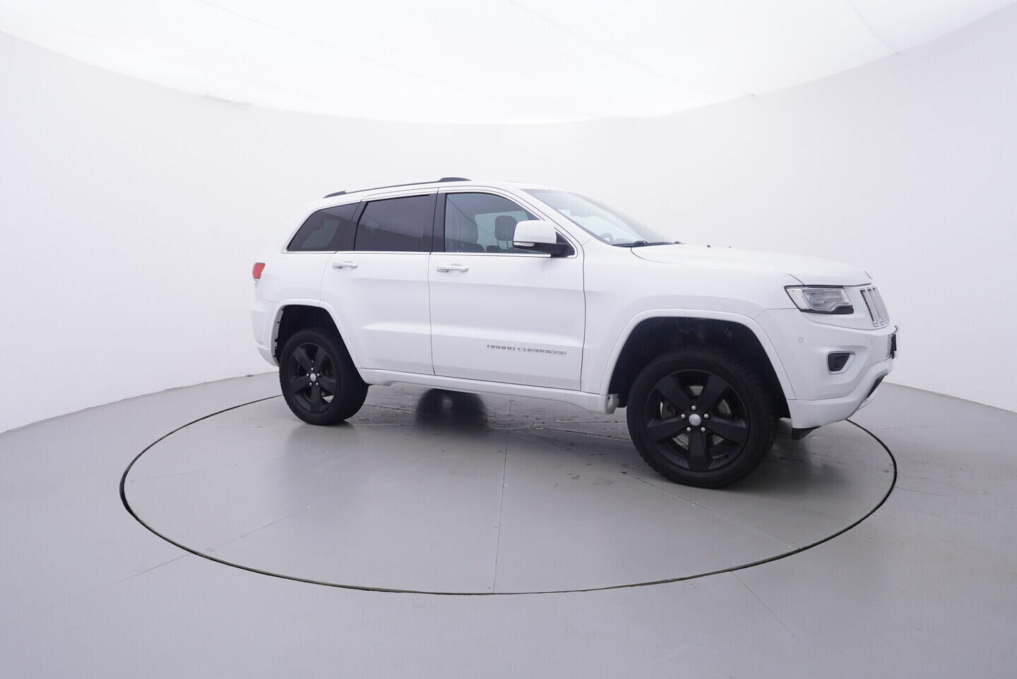 OV190V11119_16.webp_GRAND CHEROKEE  3.0 CRDi 184 kW automat, DPH