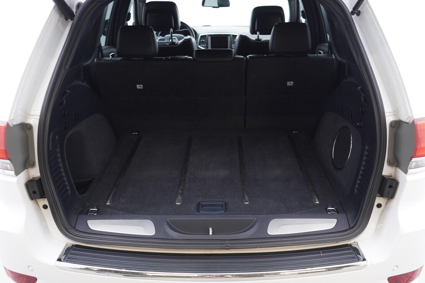 OV190V11119_44.webp_GRAND CHEROKEE  3.0 CRDi 184 kW automat, DPH