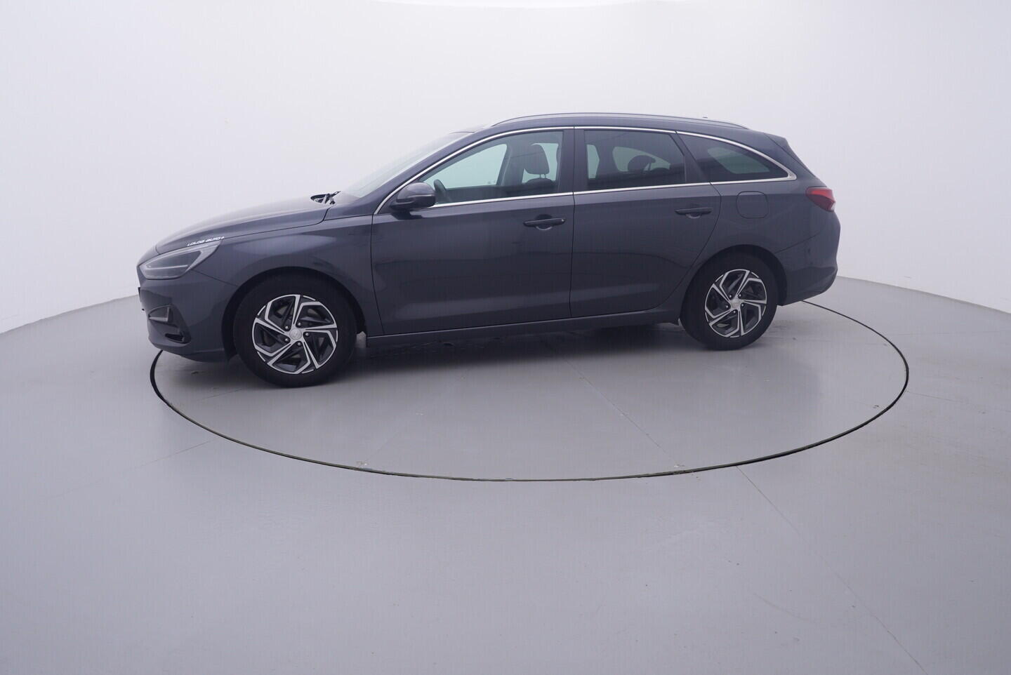 OV190V11120_11.webp_I30 Smart 1.0 T-GDI 88 kW automat