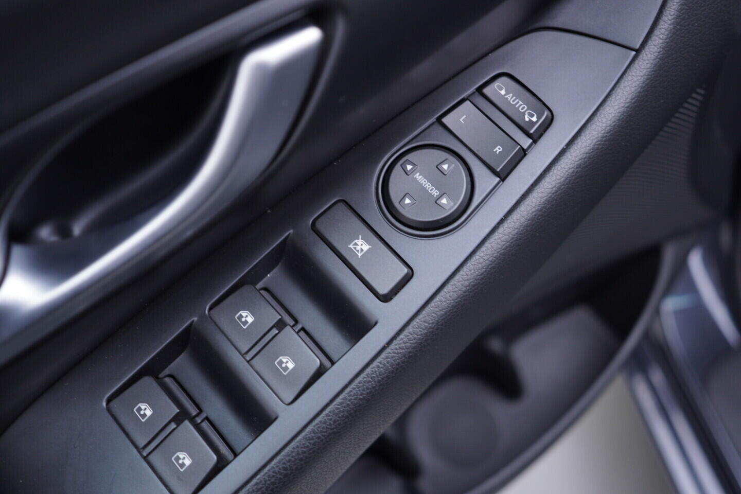 OV190V11120_20.webp_I30 Smart 1.0 T-GDI 88 kW automat