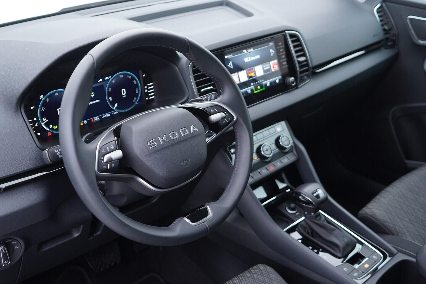 OV190V11122_21.webp_KAROQ Selection 1.5 TSI 110 kW automat, DPH