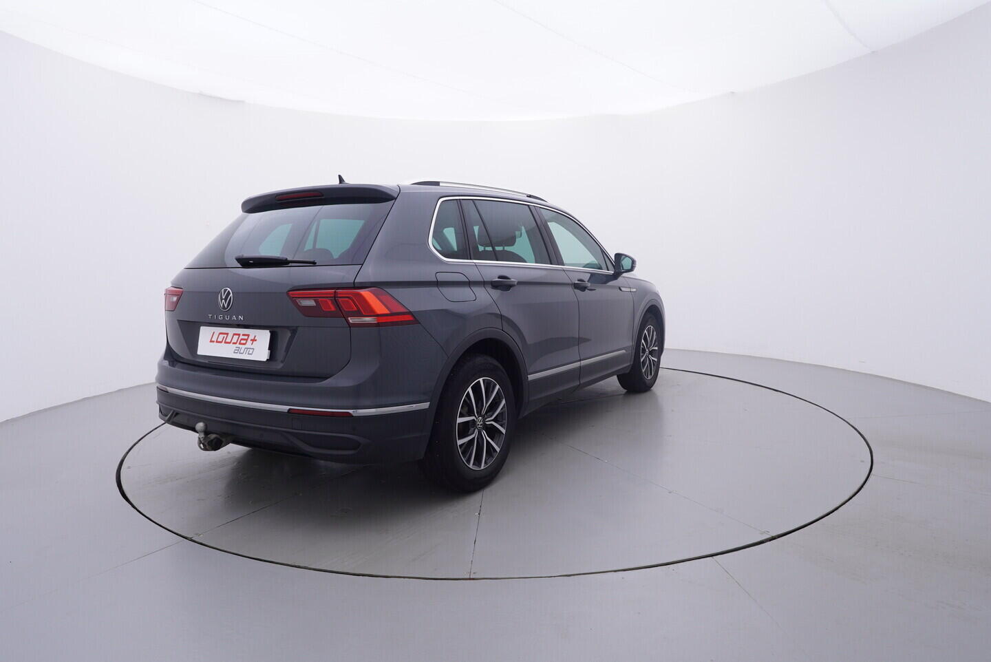 OV190V11123_14.webp_TIGUAN Life 1.5 TSI 110 kW manuál