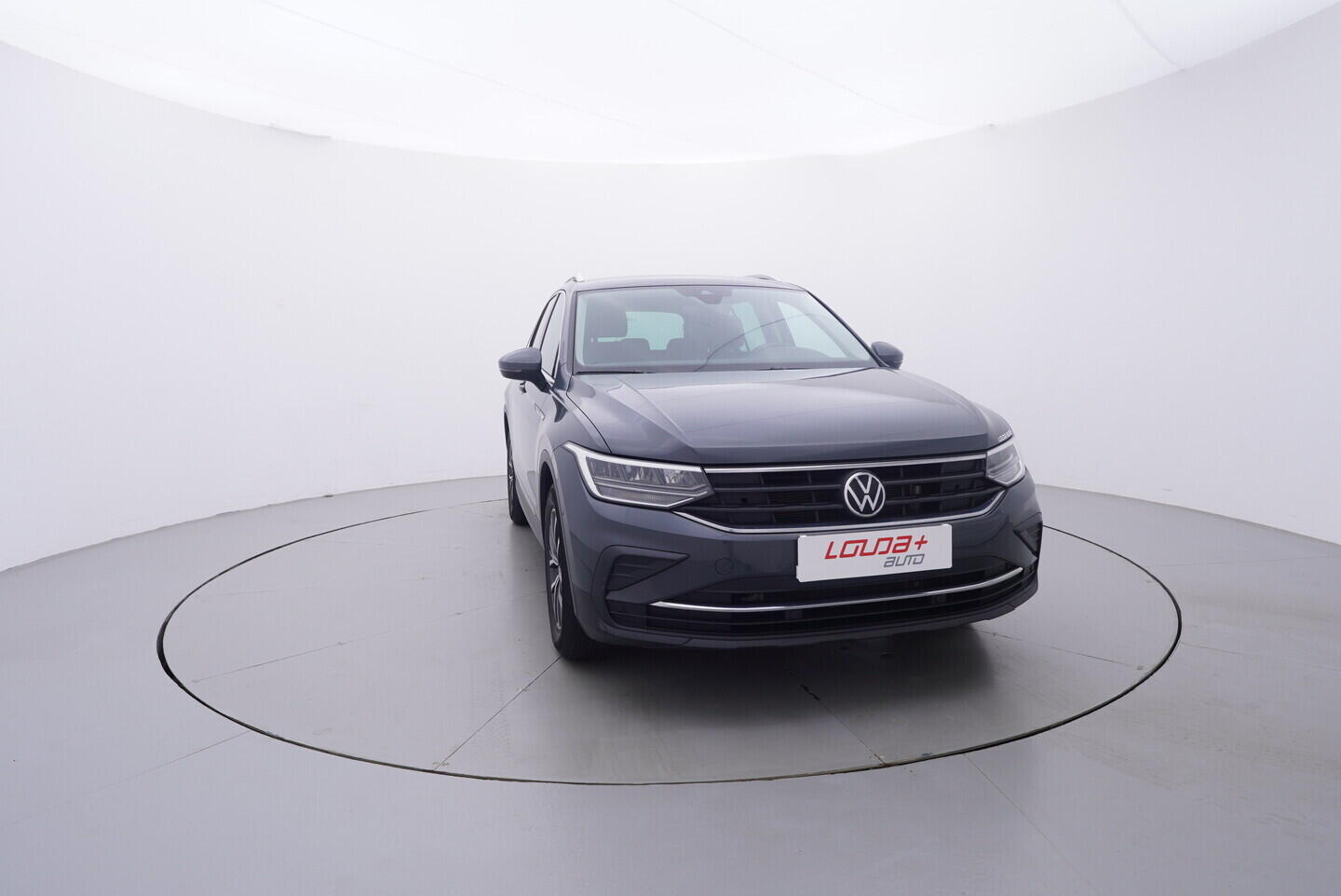 OV190V11123_17.webp_TIGUAN Life 1.5 TSI 110 kW manuál