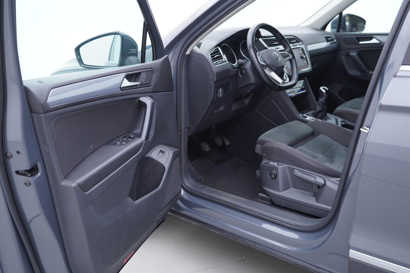 OV190V11123_19.webp_TIGUAN Life 1.5 TSI 110 kW manuál