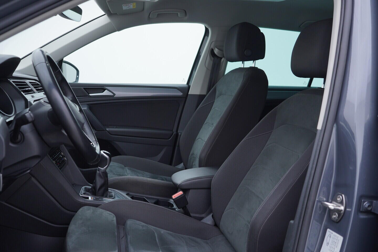 OV190V11123_21.webp_TIGUAN Life 1.5 TSI 110 kW manuál