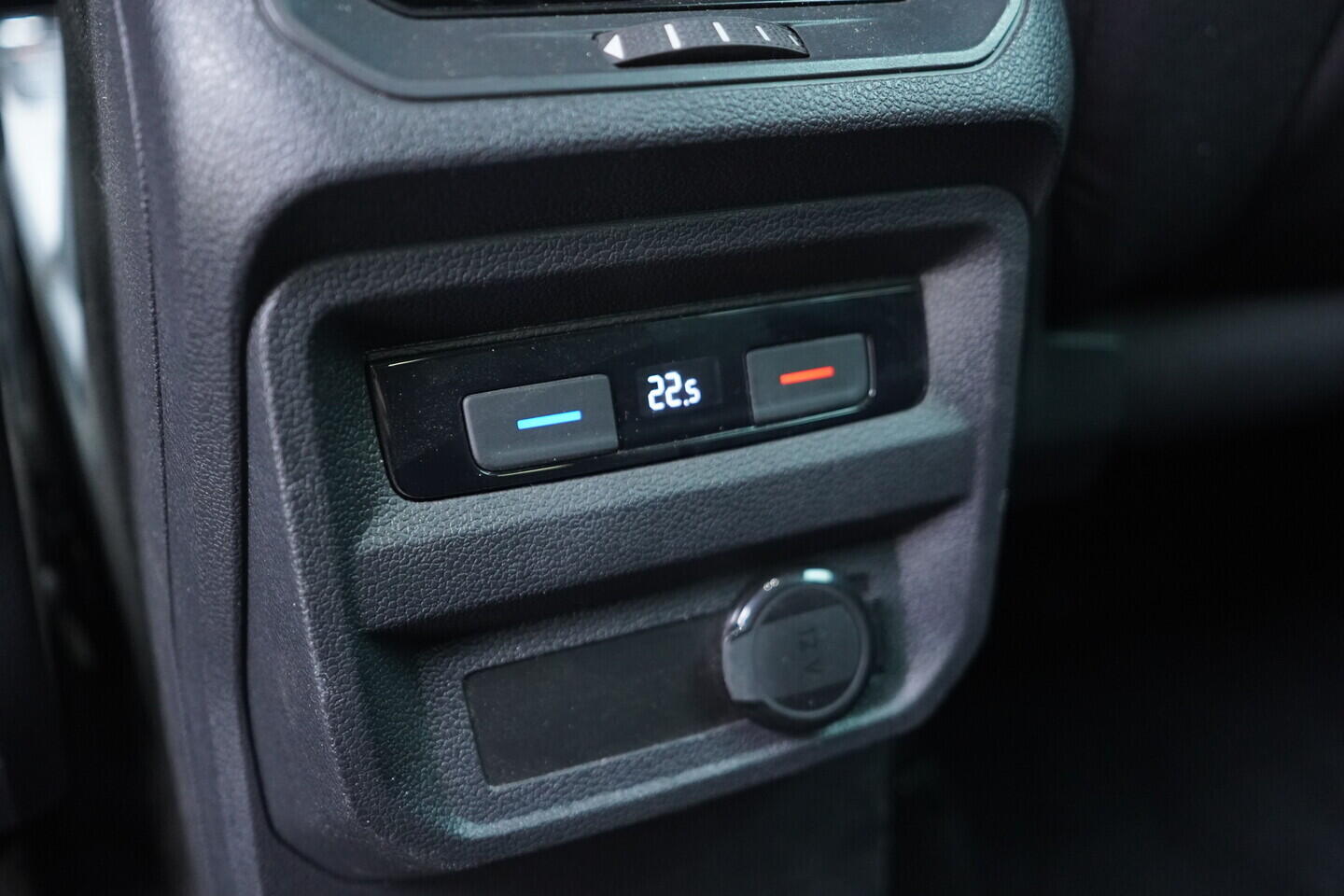 OV190V11123_25.webp_TIGUAN Life 1.5 TSI 110 kW manuál