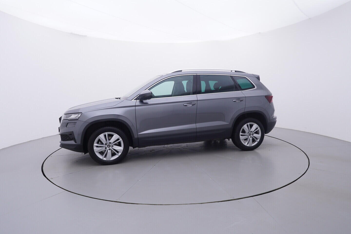 OV190V11126_11.webp_KAROQ Selection 1.5 TSI 110 kW automat, DPH