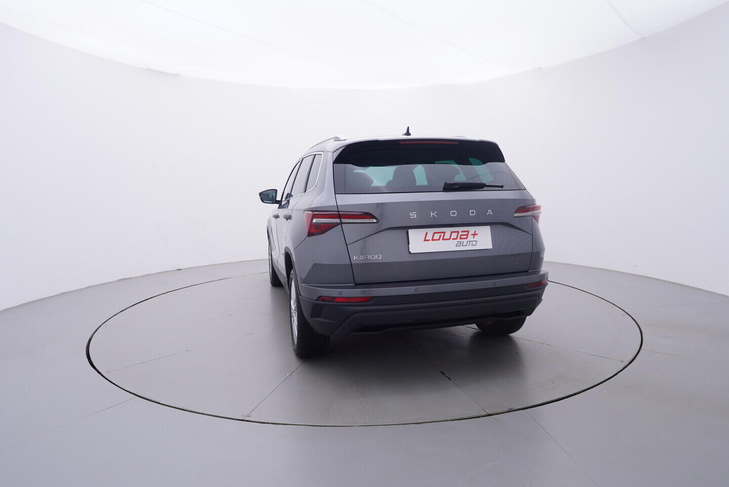 OV190V11126_13.webp_KAROQ Selection 1.5 TSI 110 kW automat, DPH