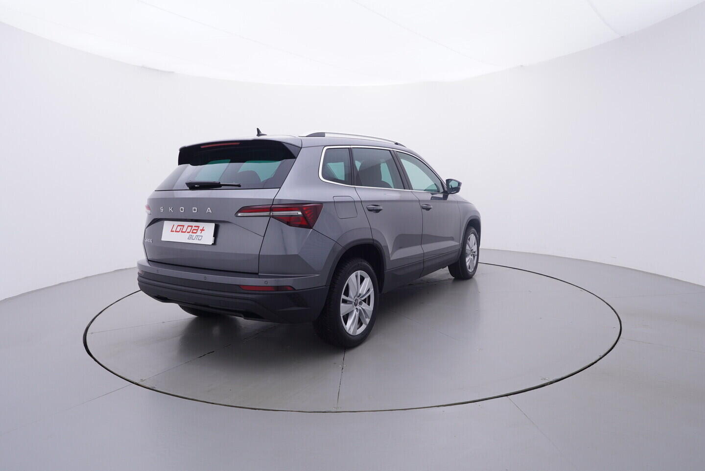 OV190V11126_14.webp_KAROQ Selection 1.5 TSI 110 kW automat, DPH