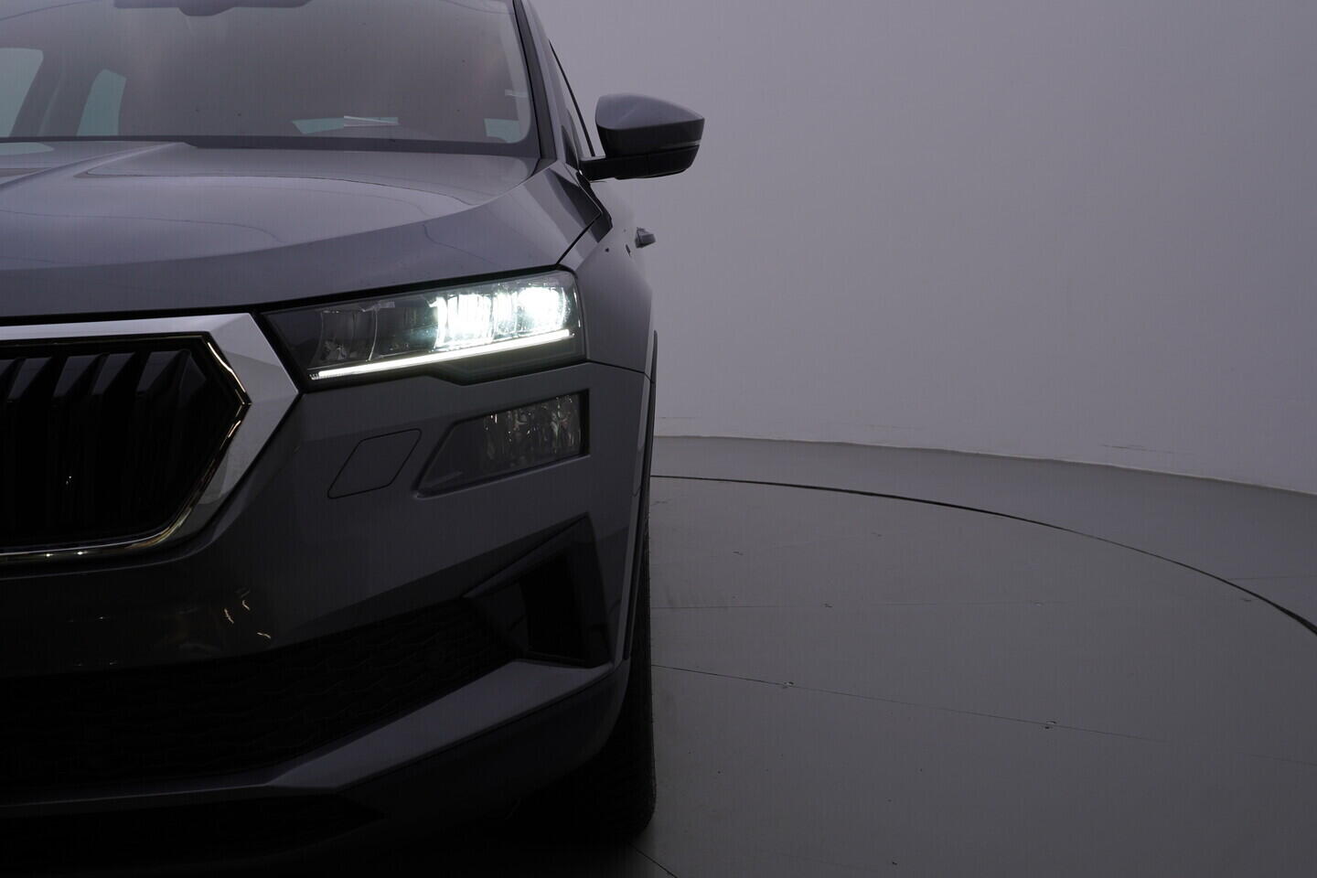 OV190V11126_44.webp_KAROQ Selection 1.5 TSI 110 kW automat, DPH