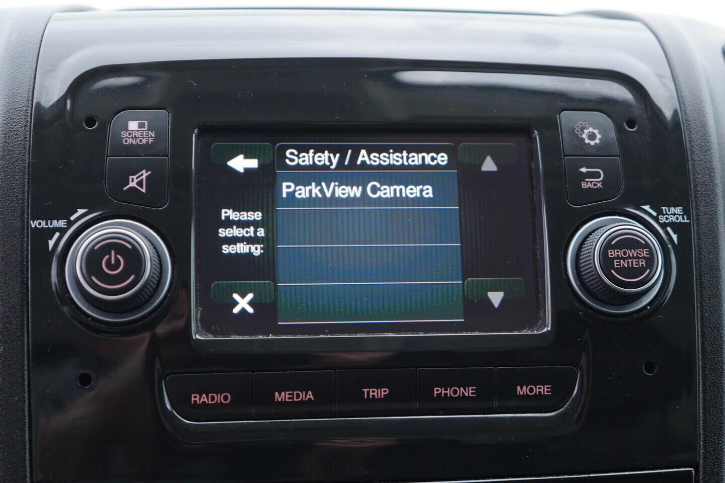 OV190V11127_26.webp_DUCATO  2.3 2.3 140 103 kW manuál, DPH