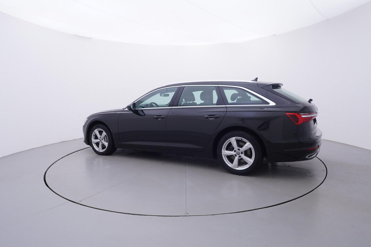 OV190V11128_12.webp_A6 AVANT  3.0 TDI 210 kW automat, DPH